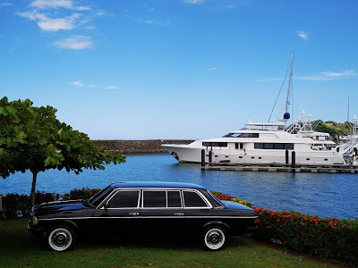 MERCEDES300DANDCOSTARICANYACHT.LOSSUENOSMARINA.jpg