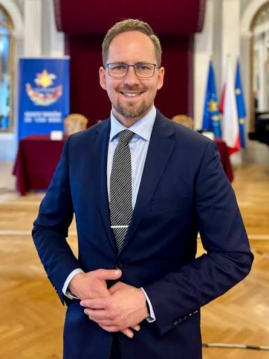 232323e4358.jpg