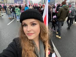 4313443.jpg