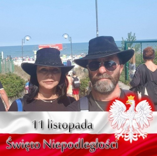 5d9a47ab527aade3943c14abb8cbdbb5_900.jpg