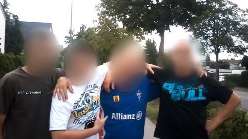 7767676fb58a.jpg