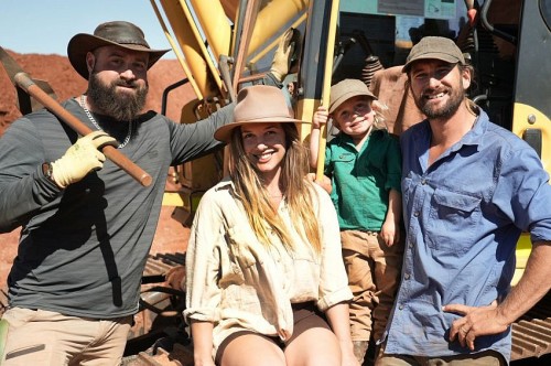 Aussie-Gold-Hunters-850x565.jpg