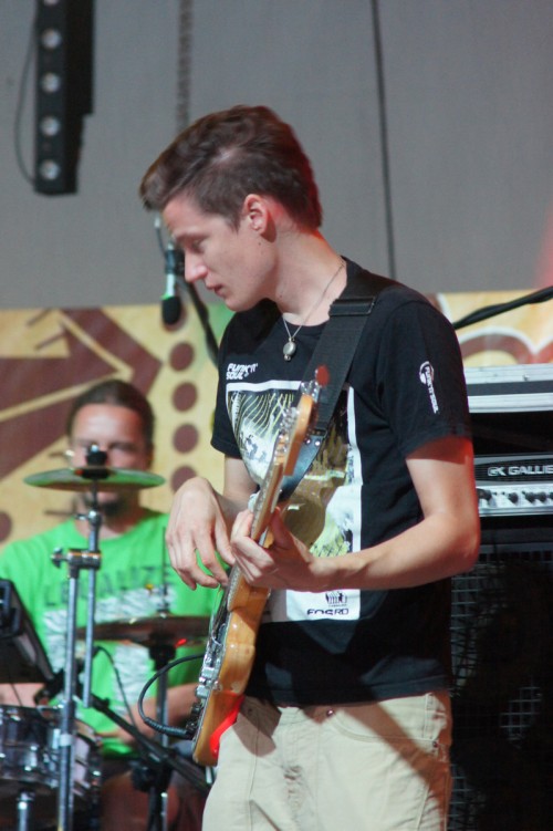 FOA7001.jpg