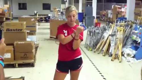 GirlTeachingHowToEscapeAZipTieHandcuff.jpg