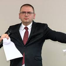 polityka156.jpg
