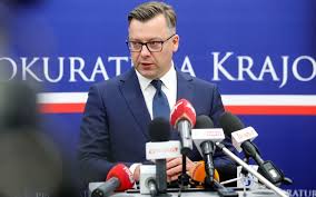 polityka762649.jpg