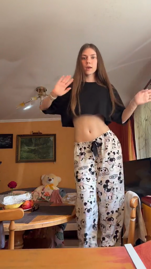 videoframe_213696.png