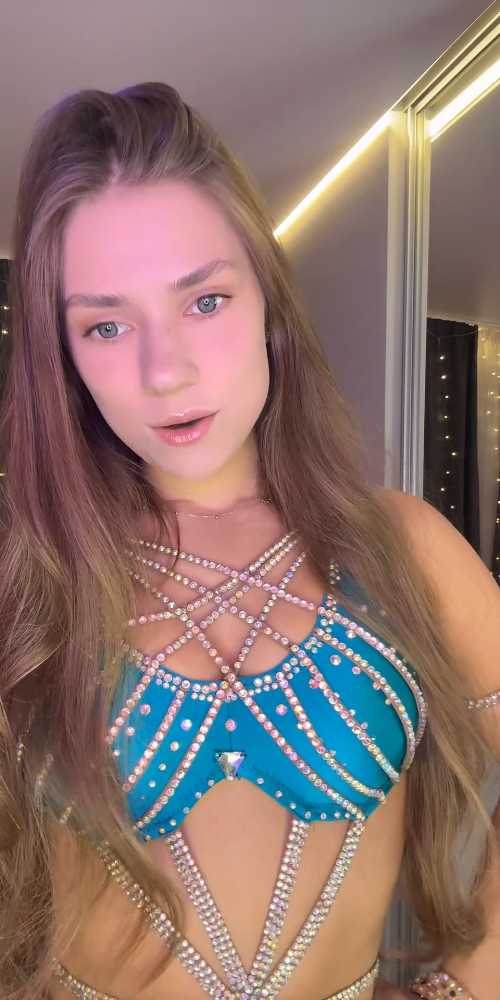 videoframe_389902.png