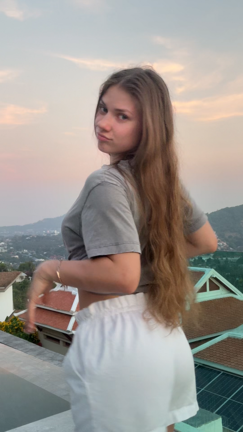 videoframe_7432.png